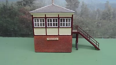 Hornby Scaledale OO Scale Magna Signal Box • £15