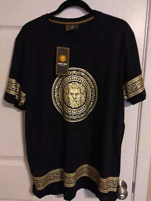 Level Ten Men’s T-shirt Black Size L Versace Pattern Gold Accents MSRP $48 • $23.13