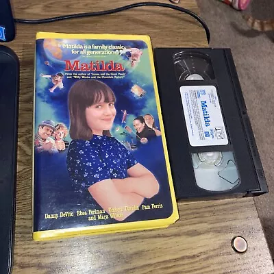 Matilda VHS Mara Wilson Danny Devito Rhea Perlman 1996 Tri Star PG Clamshell • $6.22