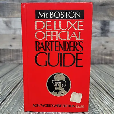 1974 Mr. Boston Deluxe Official Bartender's Guide Cocktail Bar Drink Recipes GUC • $12.95