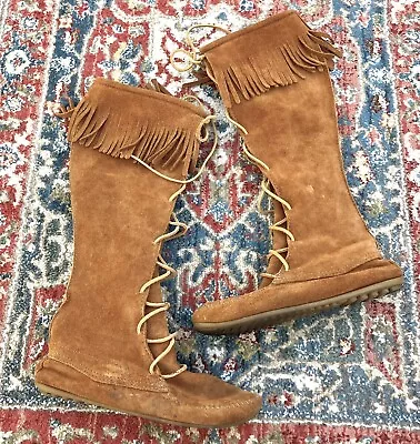 Minnetonka Moccasins Tall Fringe Sued Lace Up Boots Sz 9 • £55.90