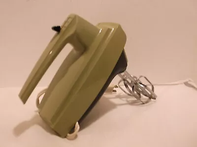 VINTAGE AVOCADO GREEN SUNBEAM Hand Mixer Original Model HM-N W/Beater & Ejector • $23.96