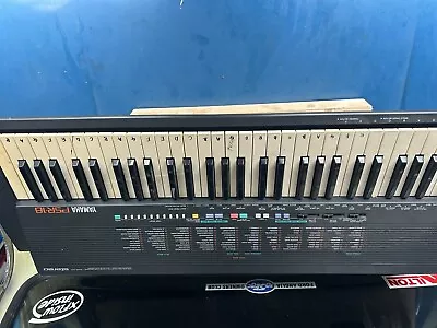 Yamaha Keyboard -18 • £20