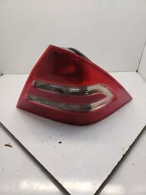 Passenger Tail Light 203 Type Sedan C230 Fits 01-04 MERCEDES C-CLASS 972726 • $45