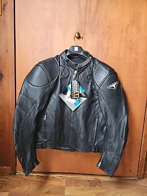 Teknic Black Padded Leather Motorcycle Motocross Racing Jacket Size 44/54 • $125.99