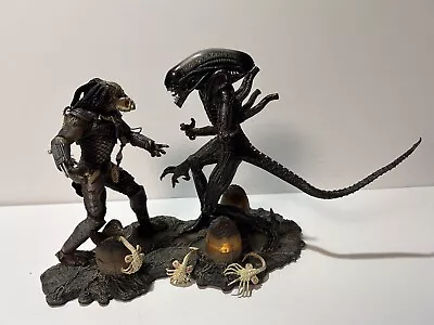 McFarlane Toys Movie Maniacs Alien Vs Predator Deluxe Figure Set Face Huggers • $49.99