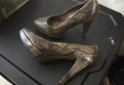 B.makowsky Bonnie Green Snake Print High Heel Platform  Pumps Size 9m • $20.99