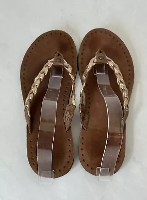 Ugg Australia Women Classic Comfort Leather Sandals Thong  Size W9 • $24.99