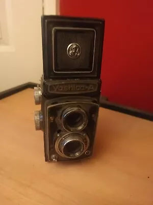 Yashica A TLR Camera. 120 Film Medium Format Working But Scruffy • £99