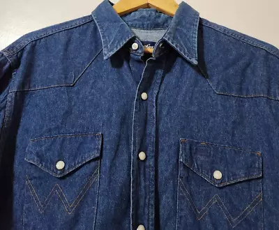 Wrangler Men L VTG Long Tail Pearl Snap Denim Button-Up Western Barn Chore Shirt • $29.99