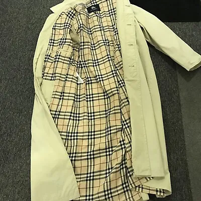 £50 • Buy Burberry Vintage Raincoat Trench Coat Mens L (56) Beige Nova Check Lining Unisex