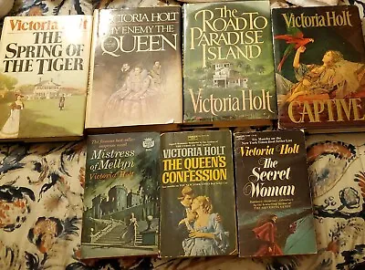 VTG Lot Of 7 Victoria Holt GOTHIC ROMANCE MYSTERY Novels 3 PB 4 HC With Djs • $32