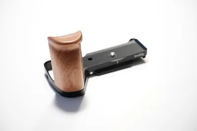 Camera Cage Video Rig Wood Handle Grip Quick Release Stabilizer For Sony ZV-E10 • £22.50
