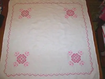 Vtg Pink Flowers Embroidered Linen Luncheon Tablecloth • $17.99