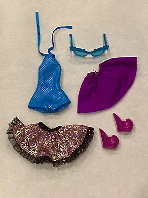 Outfit Lot_Ever After High Doll Mirror Beach_Madeline Hatter_Clothes Skirt Shoes • $19.95