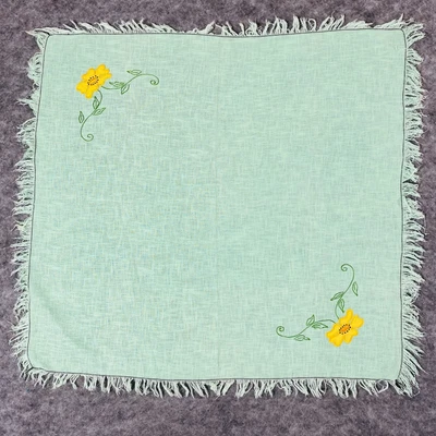 $7.48 • Buy Vintage Lightweight Woven Tablecloth Green With Embroidered Applique Flower