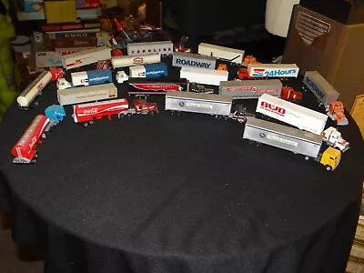 NICE VINTAGE LOT OF 18 DIECAST + PLASTIC Rigs Tractor Trailers Yatming Bachmann+ • $9.99