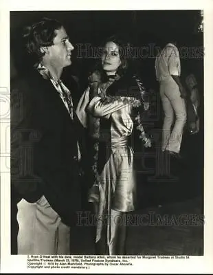 1979 Press Photo Ryan O'Neal With Barbara Allen At Studio 54 In New York • $15.99