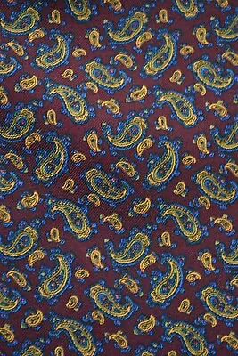 Burgundy Silk Ascot / Cravat With Paisley Pattern • £9.99