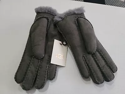Ugg Womens Bailey Button Sheepskin Leather Gloves Grey Shearling Sz S EUC • $95