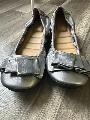 Me Too Lilyana Pewter Ballet Flats 9.5 • $38