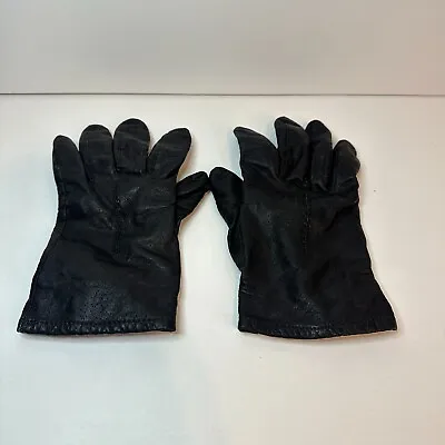 Vintage Mens Genuine Leather Black Lined Driving Gloves Wrist Length Sz 8 • $24.53