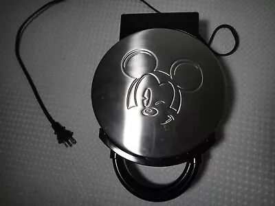 VillaWare Disney Mickey Mouse Special Edition Waffle Maker 5555-19 Round  • $34.99