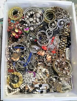 $35.99 • Buy Huge Jewelry Hunt Lot 3 LBS Unsearched Unsorted Piece Parts Tangles Rhinestone +
