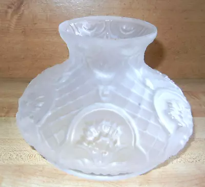Vintage Small Oil Lamp Shade Gray Satin Raised Design 5 1/8 Fitter  6 1/4 Wide • $14.95