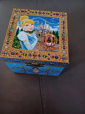 Disneyland Princess Cinderella Musical Jewellery Box  • £15