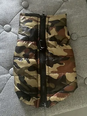 Small Camo Waterprof Dog Jacket With Zip Abd D-ring • £5