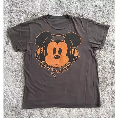 Mickey Mouse Headphones Mens MM28 Graphic T-Shirt Brown Short Sleeve Crew XL • $16.06