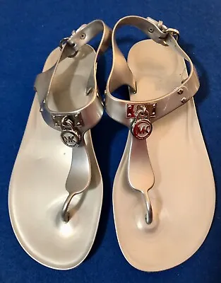 Michael Kors Women's Sandal Size 6 Silver Gray Thong Jelly Flip Flop RI15J • $25.99