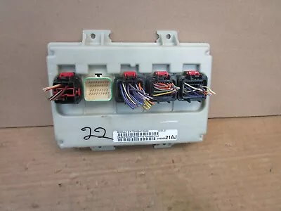 01 2001 Dodge Grand Caravan Body Control Module Computer BCM Fuse Box 04686921 • $29