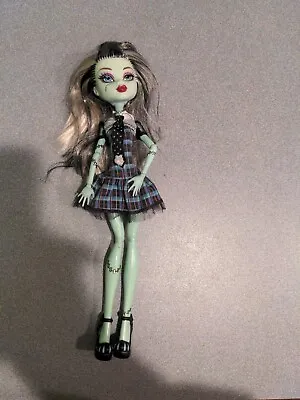 Monster High Frankie Stein Doll Original 2012 Missing Belt & Earrings • $27