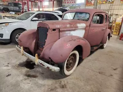 OLDSMOBLE 1936 Headlight 1020978 • $125