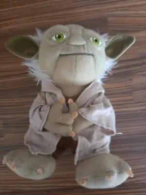 Star Wars Toy Talking Yoda  9 Inches • £4.50