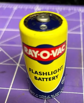 Vintage Ray-O-Vac 1C C Dry Cell Battery Flash Light Has Little Or No Volts NICE • $7.99