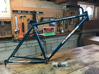 1994 Mongoose Hilltopper | 18  C-T | 16.5  C-C | 22.5  TT | Chromoly Steel • $75