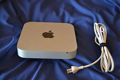 Apple Mac Mini (Intel Core I5-2415M 2.3GHz 8GB RAM 128GB SSD) Silver 2011 • $50