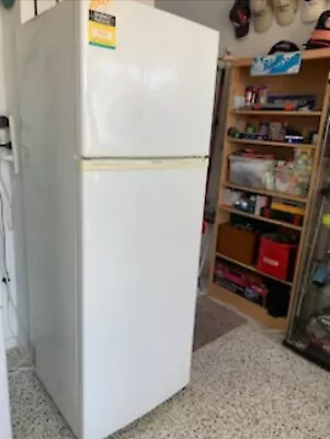 Westinghouse 330L Top Mount Fridge • $50