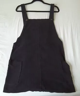 Collectif Bright And Beautiful Black Pinafore Dress • £0.99