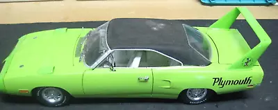 1/18  ( IBWB ) ERTL American Muscle  1970 Plymouth Superbird Sub Lime Green • $129.95