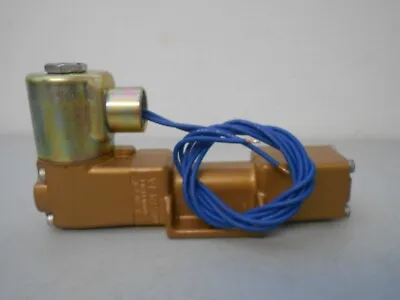 Versa 4-Way Single Solenoid Valve VGG-4332-U-228-120V60 20 - 175 PSI NOS • $62.97