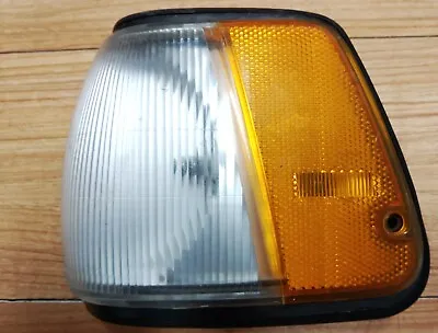 1987-1990 Nissan Sentra B12 OEM Front Left Corner Light Assembly - Great Shape • $59