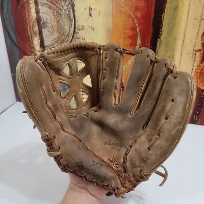 Vintage MacGregor WILLIE MAYS Autograph Model 557 Baseball Glove  Japan Made RH • $21.95