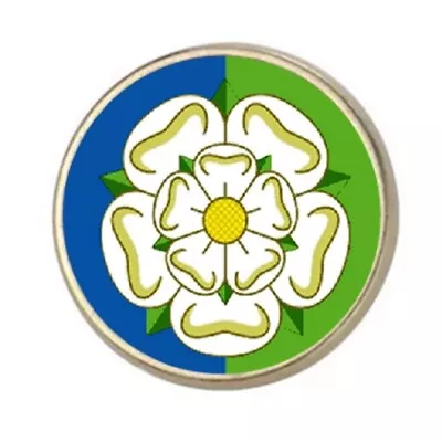 East Riding Of Yorkshire County Silver Colour Badge With A Velveteen Bag • £3.99