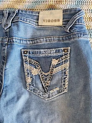 Vigoss Women's Distressed Jeans 11/12 Length 33 Chelsea Bootcut • $19.99