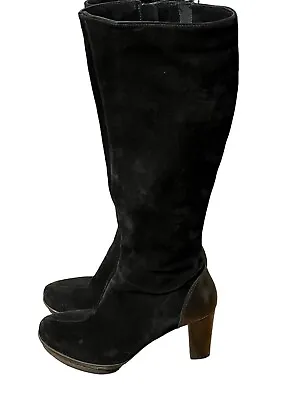 La Canadienne Tall Boots US Size 8.5 M Women's Suede Black EUC Heels • $35.99