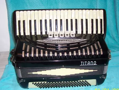 Titano Standard Accordion 3 & 4 Reeds Black Accordian V.Good Cond 18 3/4  Keys • $825